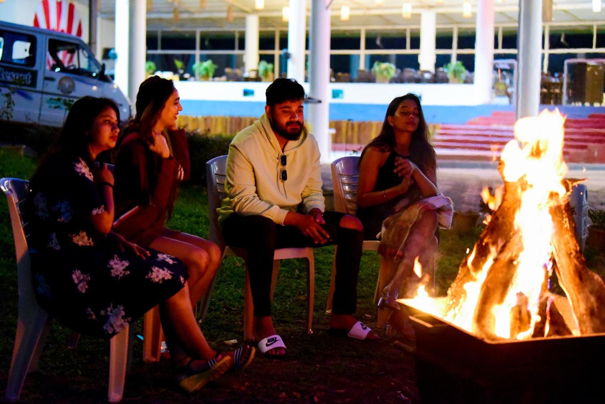 Mookanana Jungle Resort And Spa Hassan Buitenkant foto